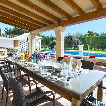 Villa Sabater By *